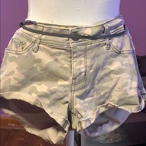 Camo short shorts